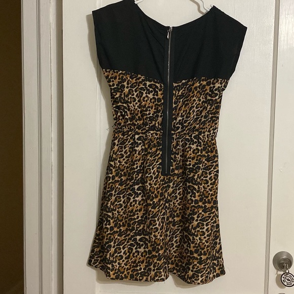 Leopard Print Dress - Picture 3 of 7